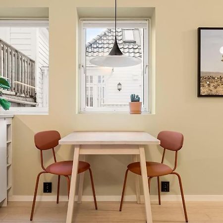 Fresh Studio Apartment, A Short Walk From Bryggen Bergen Bagian luar foto