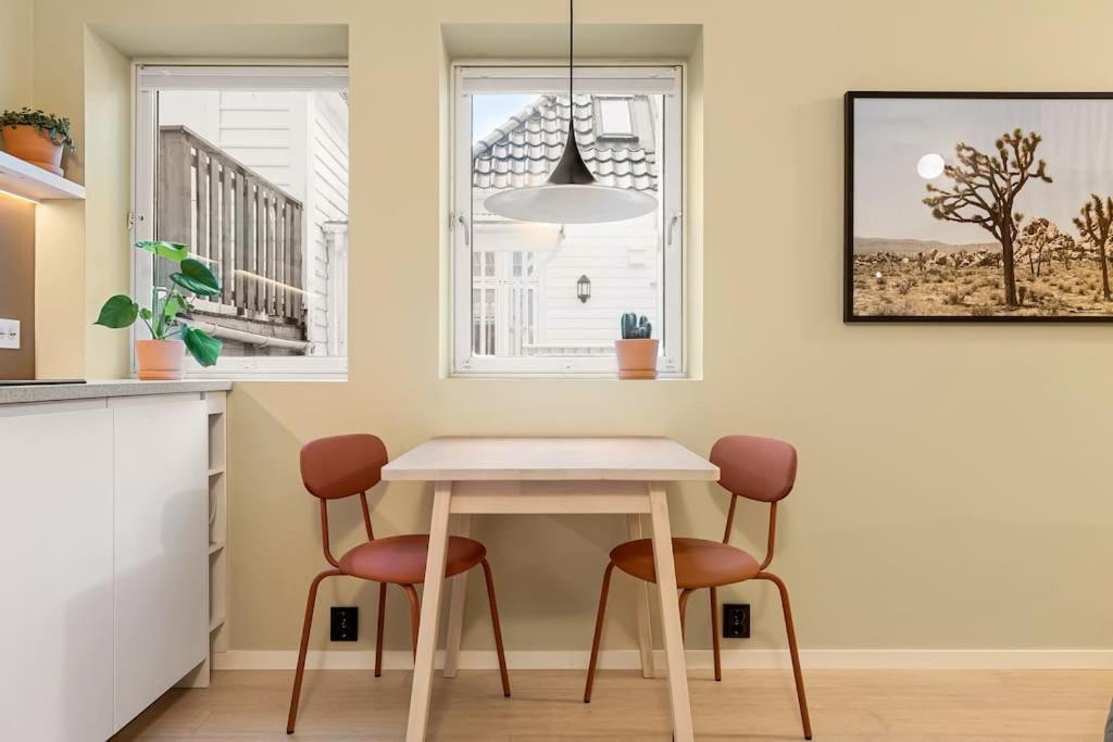 Fresh Studio Apartment, A Short Walk From Bryggen Bergen Bagian luar foto