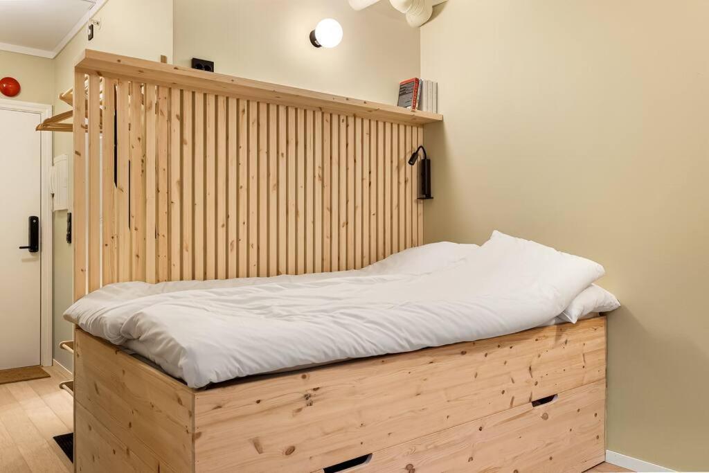 Fresh Studio Apartment, A Short Walk From Bryggen Bergen Bagian luar foto