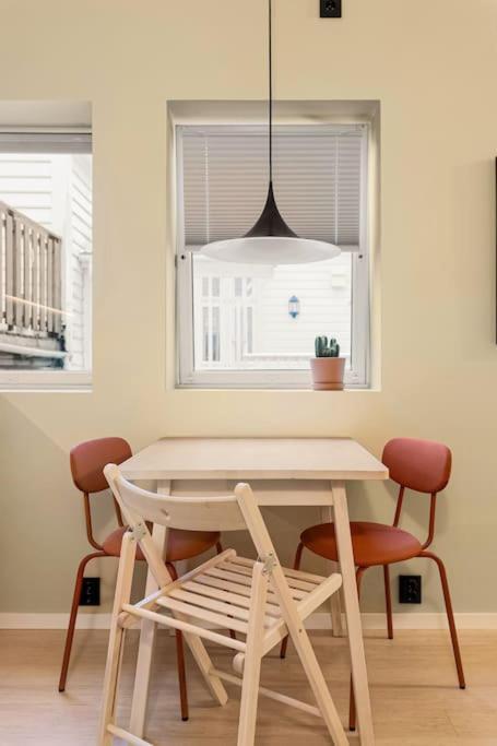 Fresh Studio Apartment, A Short Walk From Bryggen Bergen Bagian luar foto