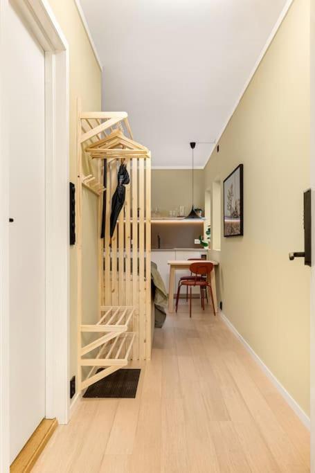 Fresh Studio Apartment, A Short Walk From Bryggen Bergen Bagian luar foto